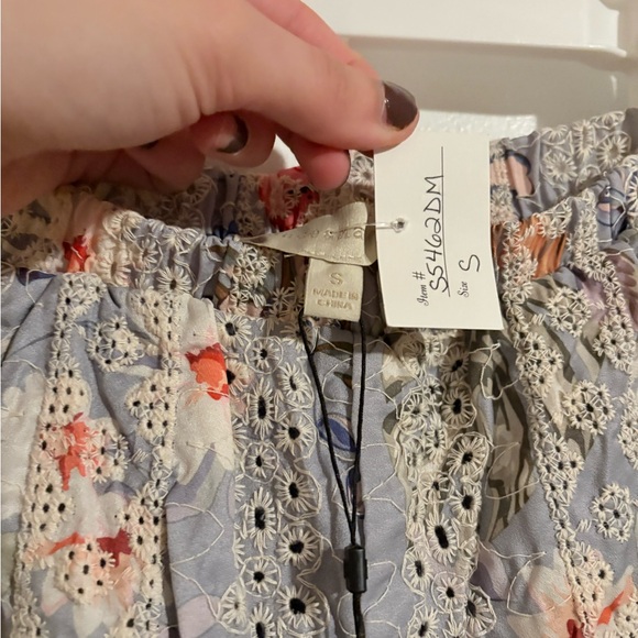 Floral eyelet flouncy summer shorts, bought from boutique size S - Picture 2 of 2